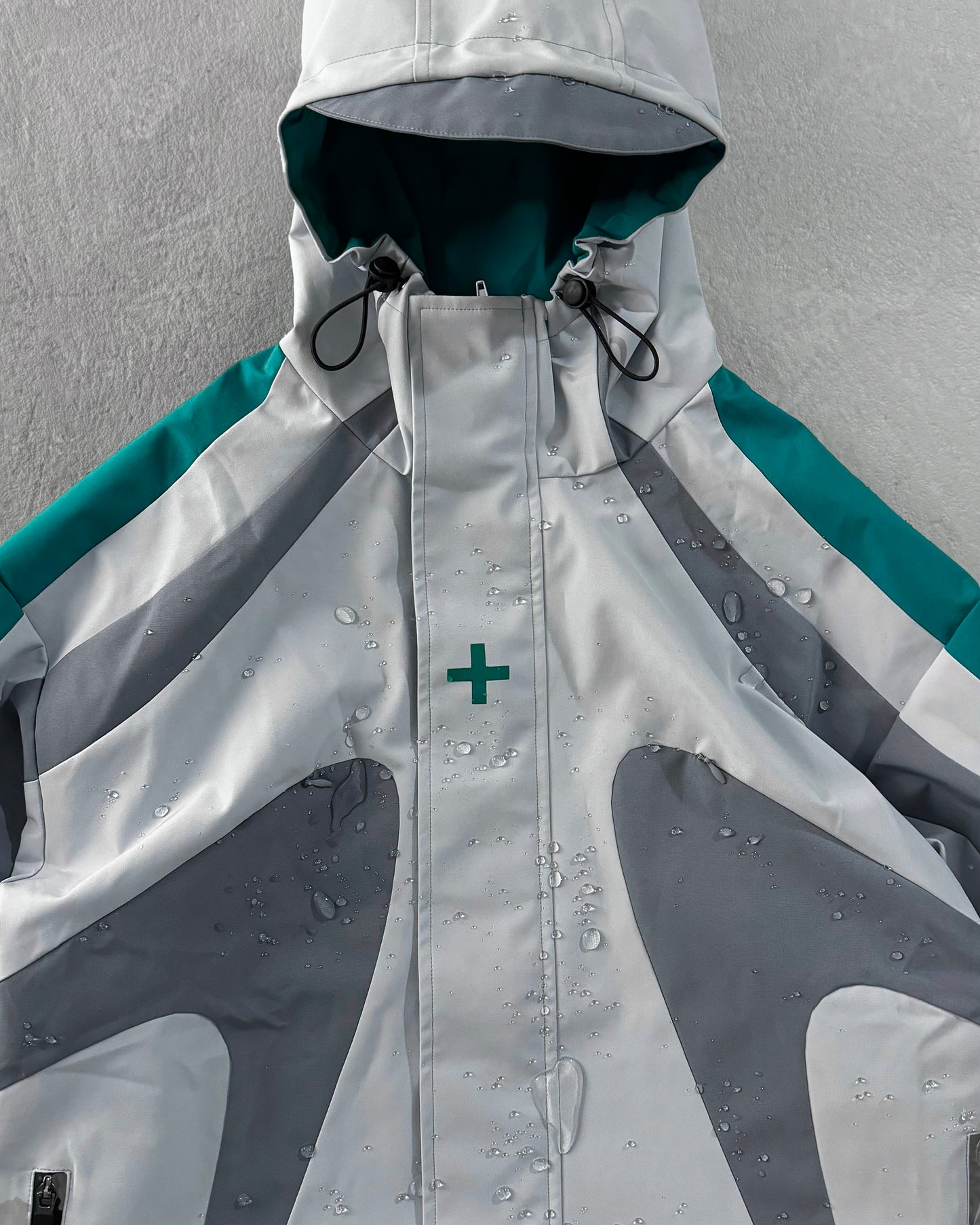 01. Lume Shell Jacket