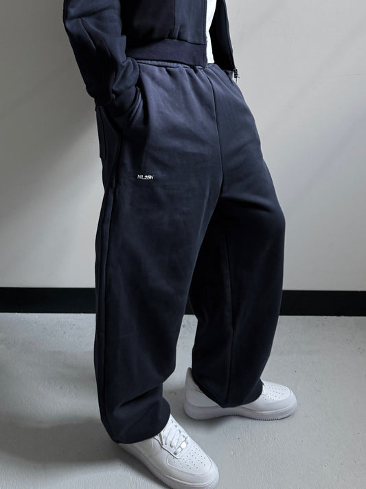 000. Night Lab Sweat Pant - Navy