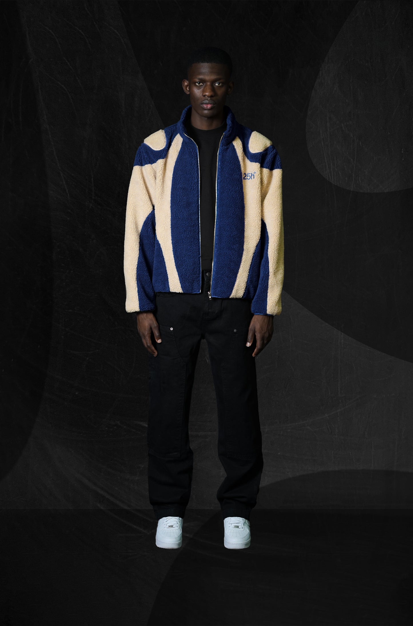 06. Night Lab Fleece - Navy/Cream