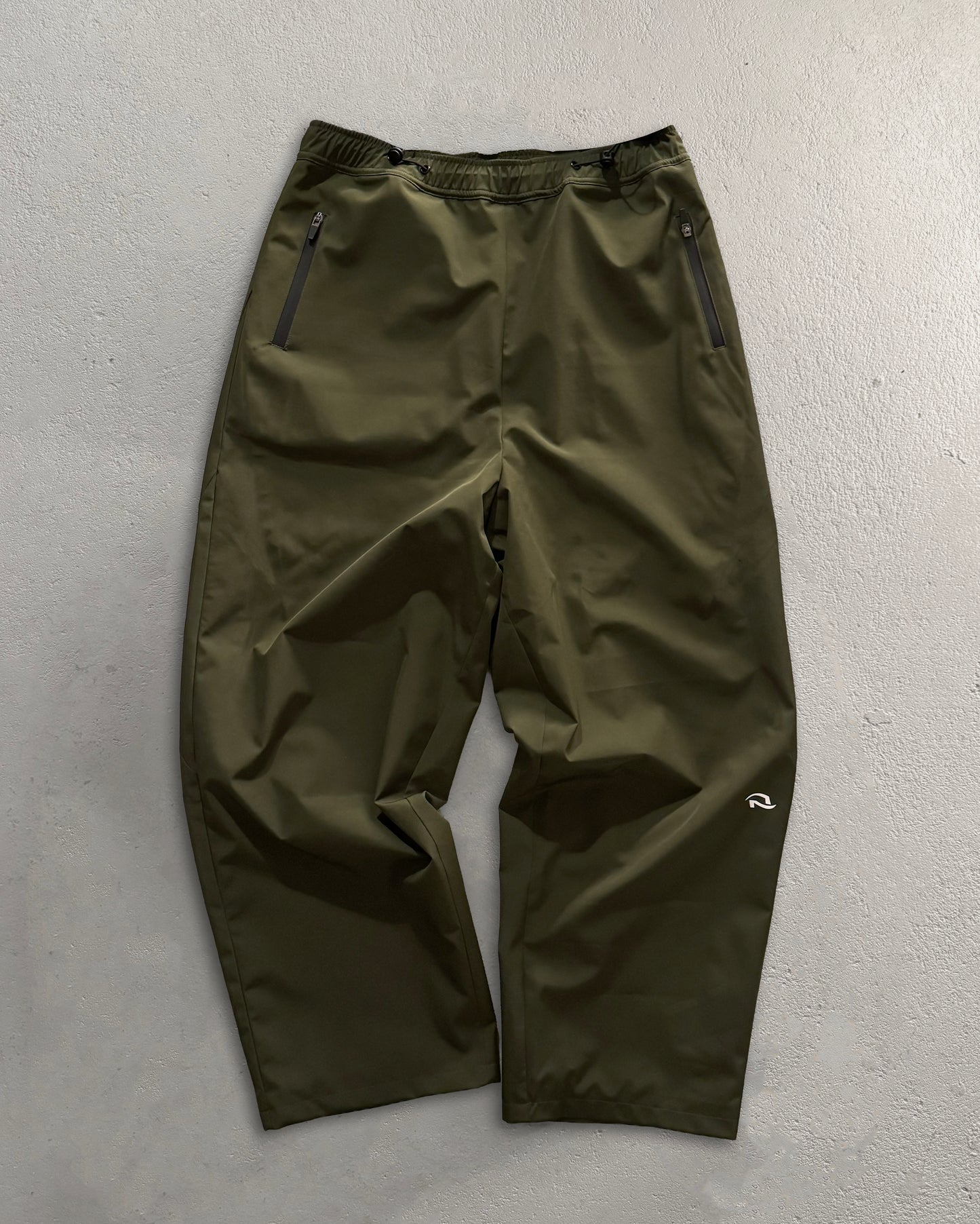 001. Lume Shell Pants - Olive