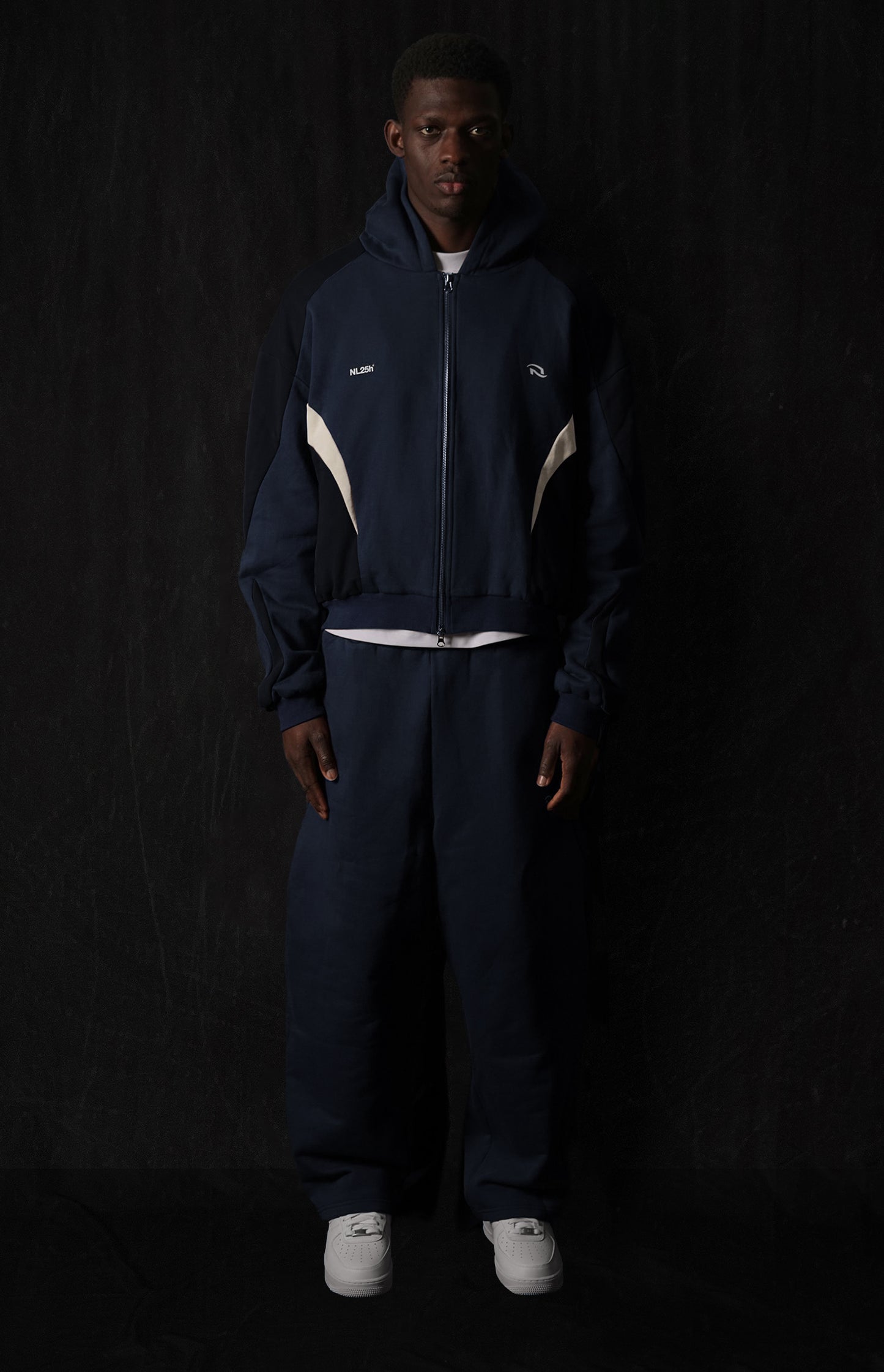 000. Night Lab Sweat Pant - Navy