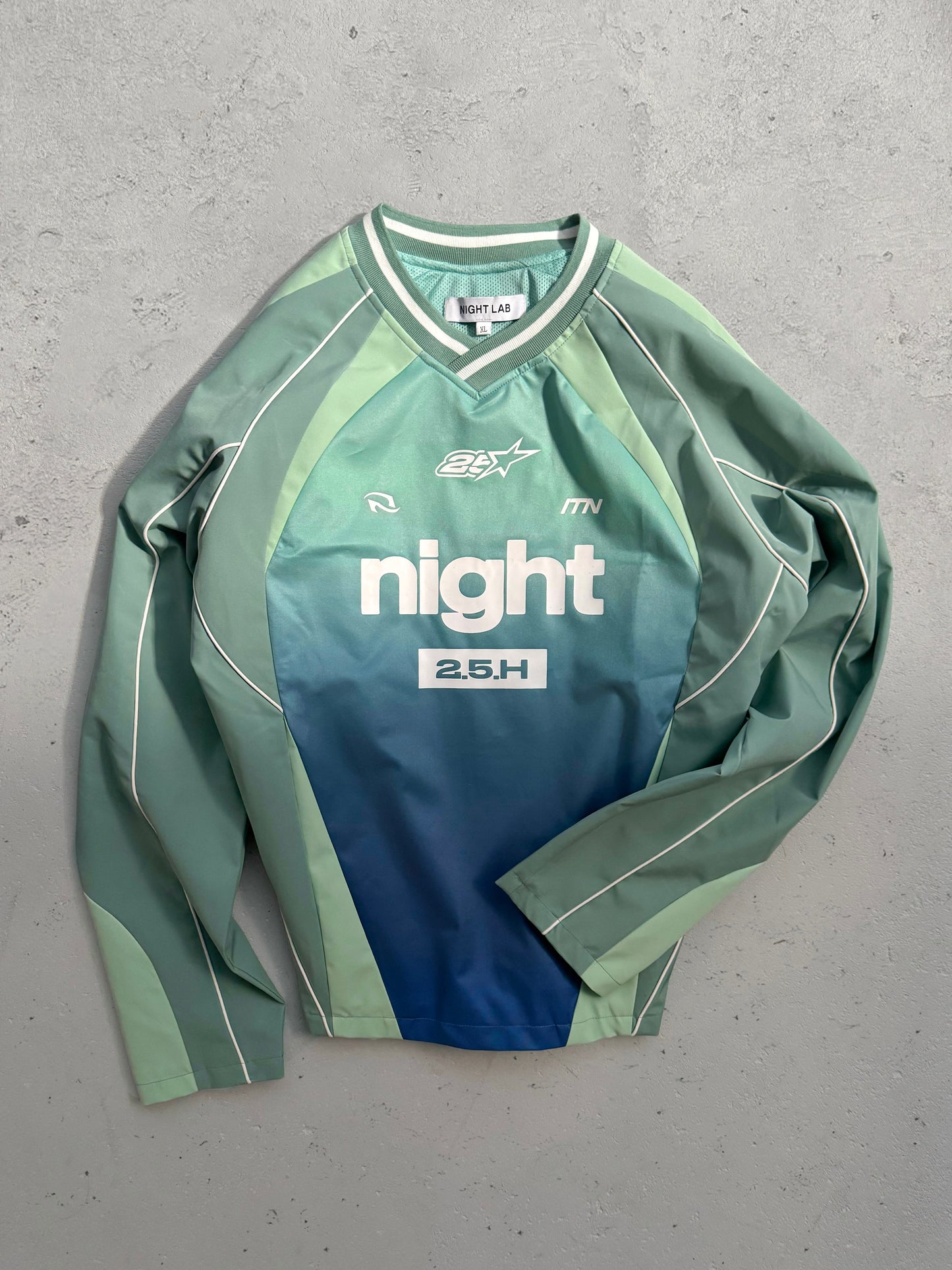 000. NL Moto Pullover Gradient