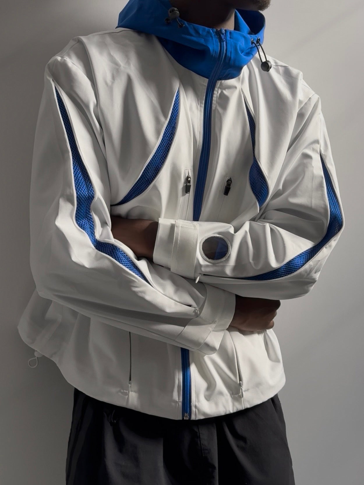 001. RVL Shell Jacket - White/Cobalt