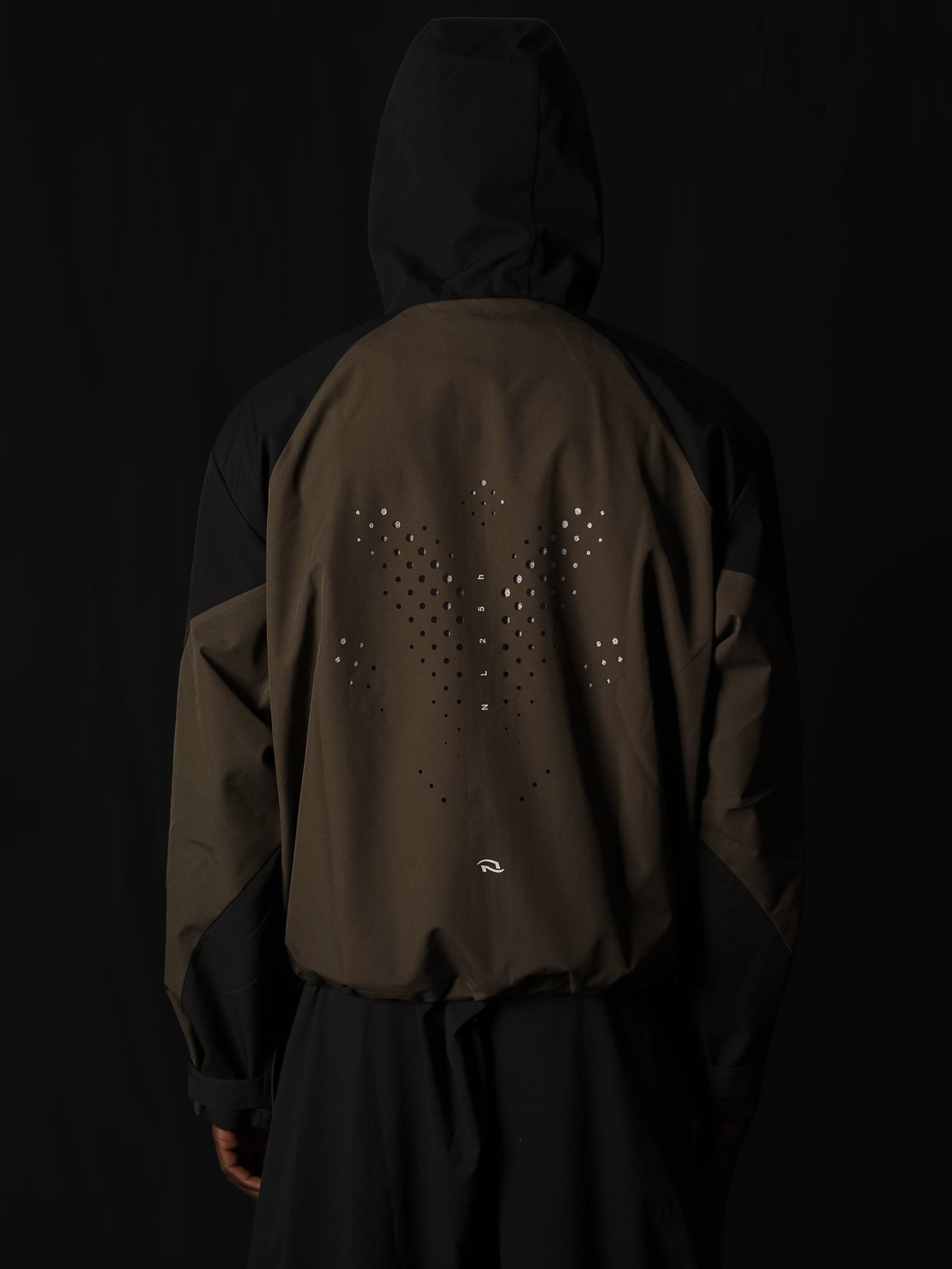 000. ROAM Jacket