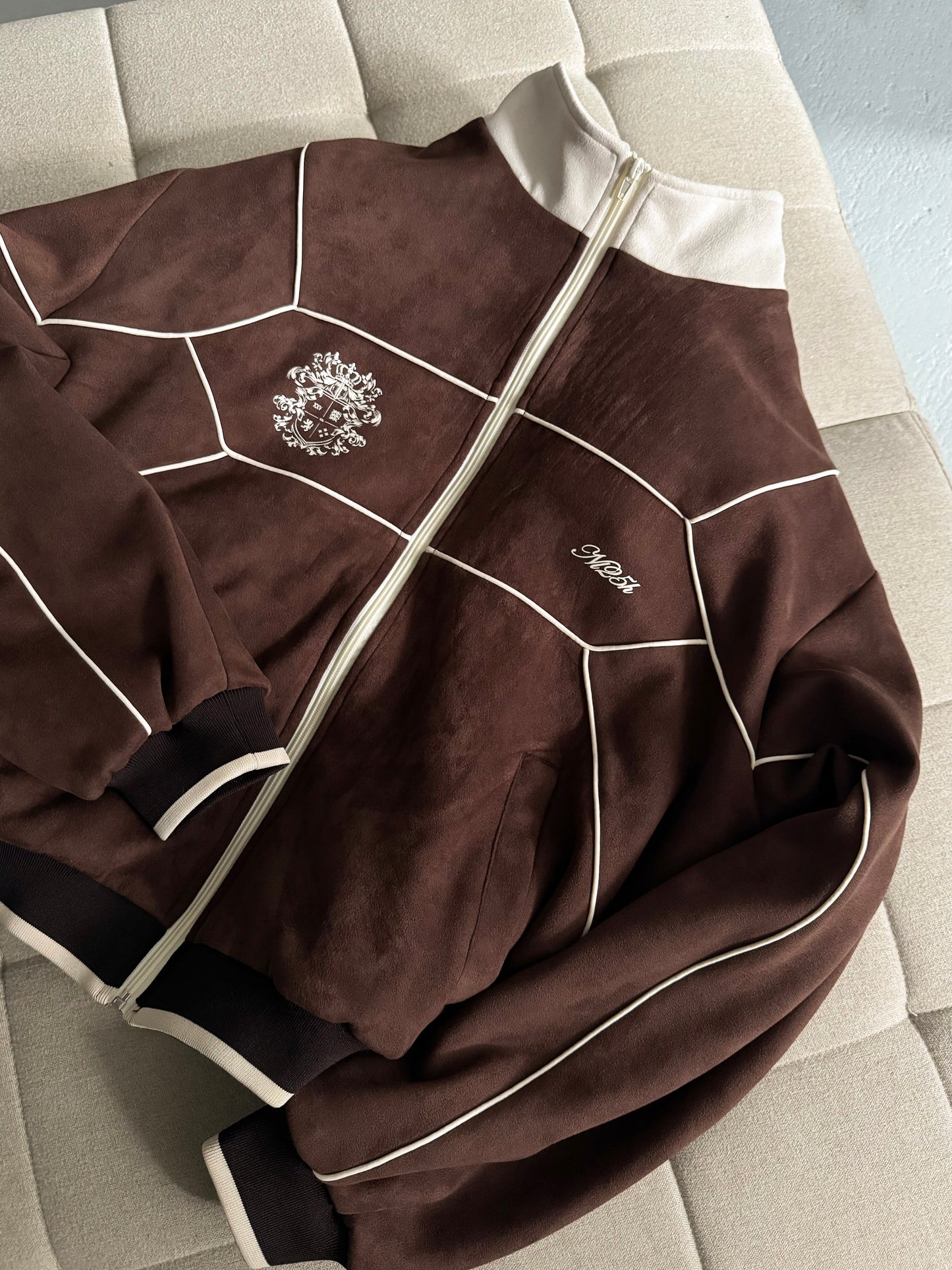 002. NL Team Jacket Brown Suede