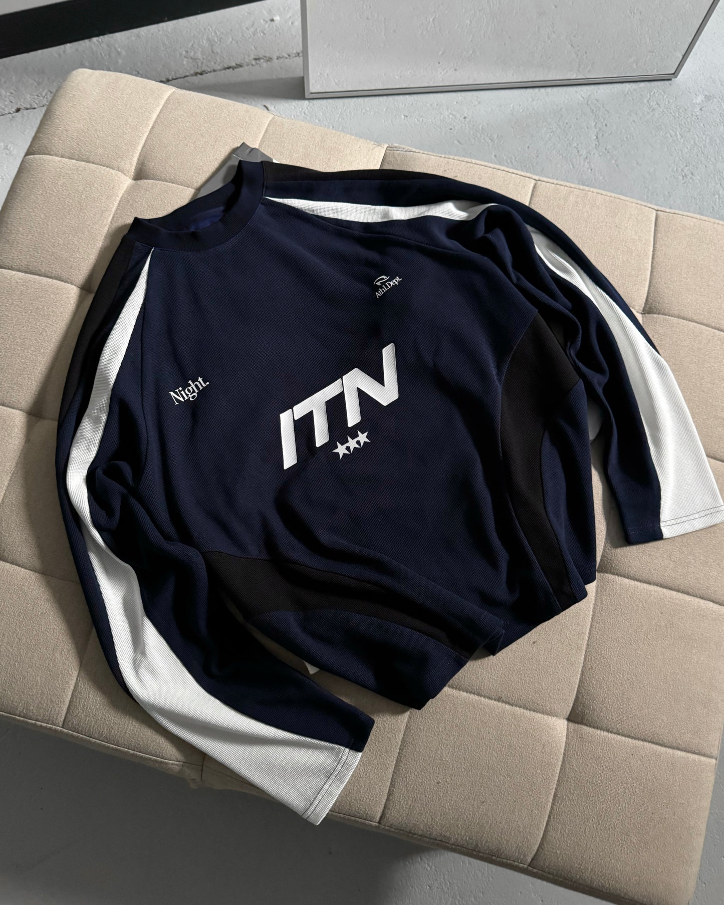 003. (FREE OPTION) 3 YEAR ANNIVERSARY WAFFLE LONG SLEEVE